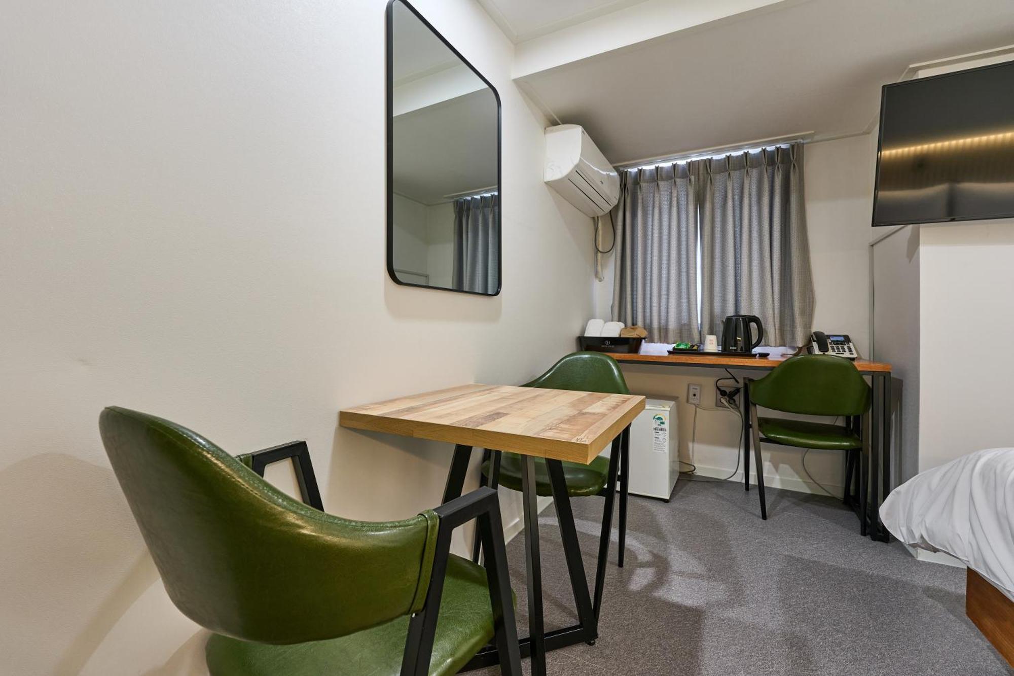 Hotel Chloe Сеул Екстер'єр фото